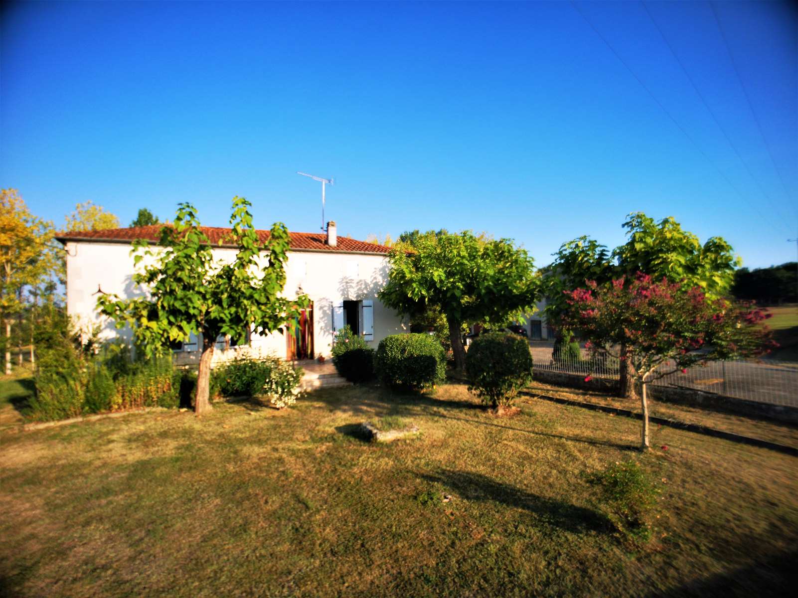 Ferme Avec Hectares à Vendre En Vendée vente Ancienne Ferme 2,4 Hectares 47440 Pailloles